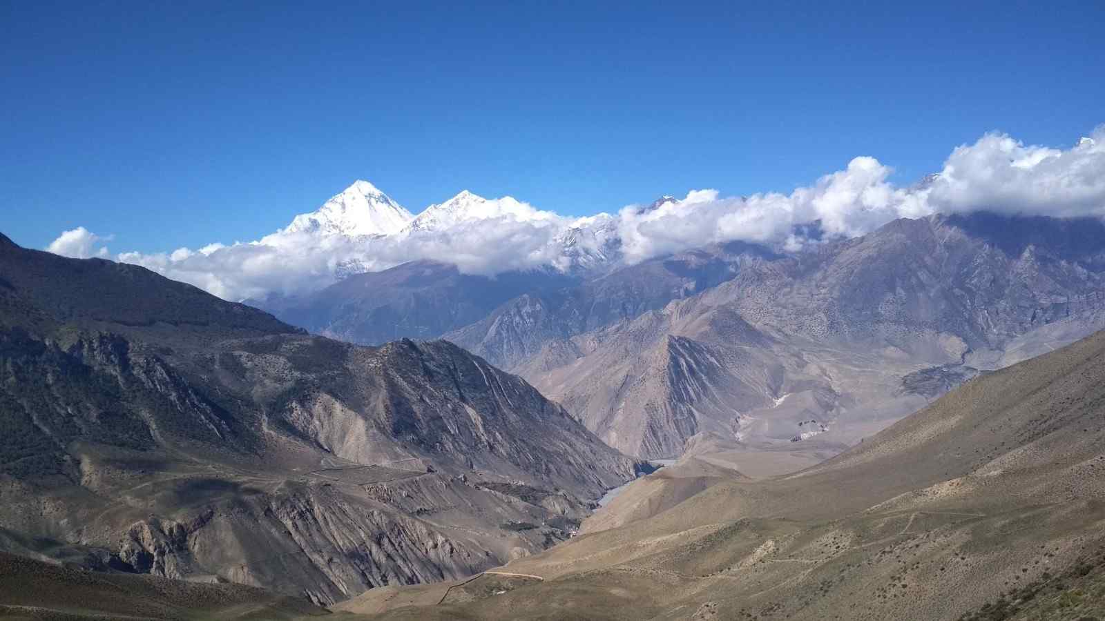 Annapurna-Circuit-Trek-via-Thorong-La-Pass-1